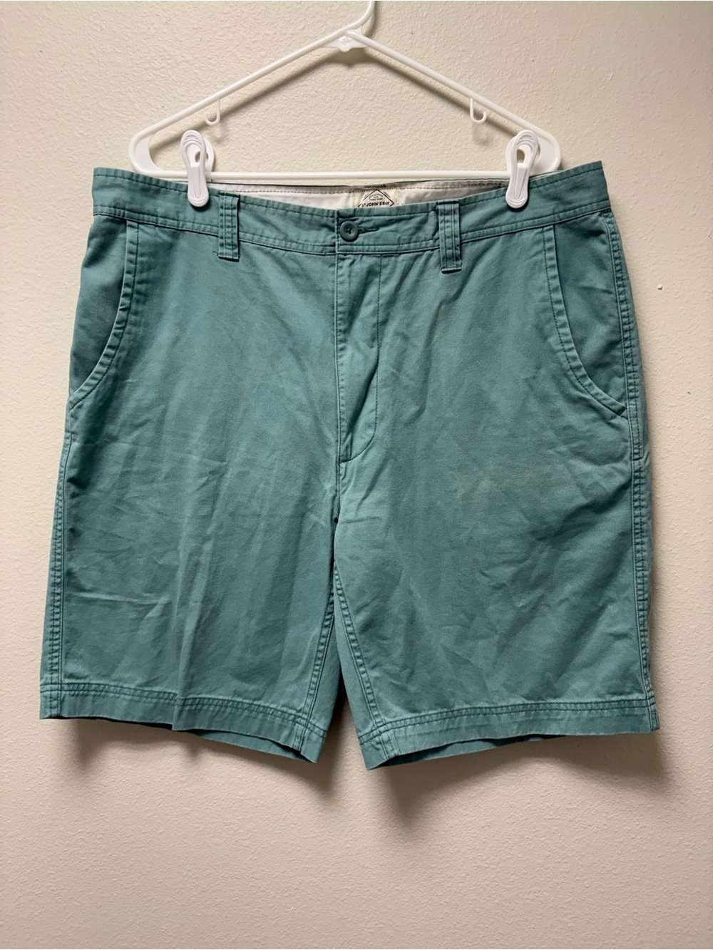 St. John's Bay Mens Green Chino Shorts Cotton Button Slash Pockets size 38